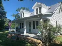 The "Small" House Hotels in Rockfish