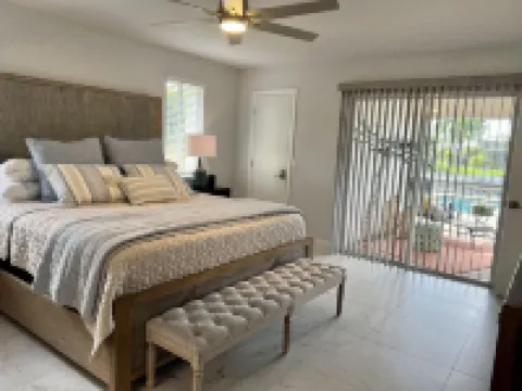 A Happy Place waiting for you. Just 7 minutes away from Fisherman’s Village!