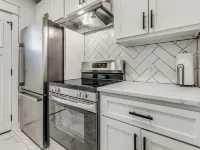 Work, Rest & Recharge – Downtown Home w/ Washer & Dryer