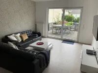 Lichtdurchflutete Ferienwohnung in Bendorf-sayn am Rhein Hotels in Bendorf