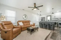 Perfect Peach with Game Room Hotels in Dumas