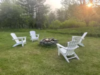 Modern rustic 2BR house in the country with hot rub, patio dining, and fire pit Hotel dekat Tompkins Cortland Community College
