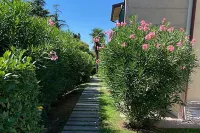 Residence Dosso, bis 4 Pers., Pool, 2 Terrassen, Großer Garten, Zentrumsnah