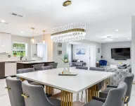 Villa Luxe ~ heated saltwater pool ~near famous beaches