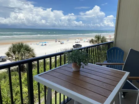 Oceanfront, Quiet Beach, Pickleball, Family Friendly, Clean