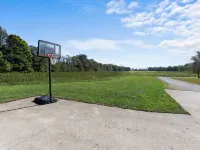 Peaceful Country Retreat 20 Acres Private Pond Hot Tub Sauna Pets Hotels in Brown County