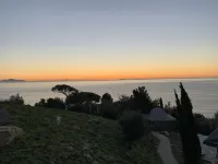 Detached villa - 2 south-facing terraces - Exceptional sea view - 4 minutes from the beach