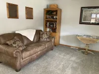 Half mile to Deadwood Main Street, trolley & trail close by, quiet neighborhood فنادق في Lawrence County