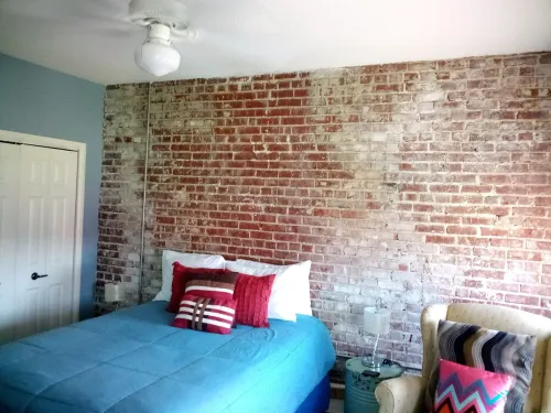 Fabulous downtown condo!