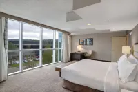 Embassy Suites by Hilton Seattle Bellevue Hotel di King County