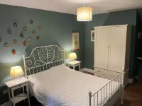 Cosy cottage located 25 minutes from Edinburgh City Centre のホテル