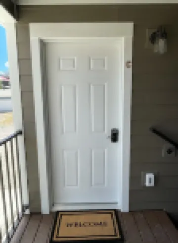 Yellowstone Retreat Rentals UC: two blocks from Yellowstone!