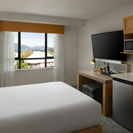 Delta Hotels Whistler Village Suites