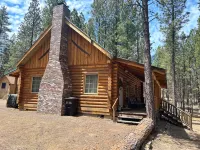 Peaceful Log Cabin - Just 45 Minutes From Beautiful Crater Lake!