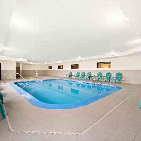 Comfort Inn & Suites Decatur-Forsyth