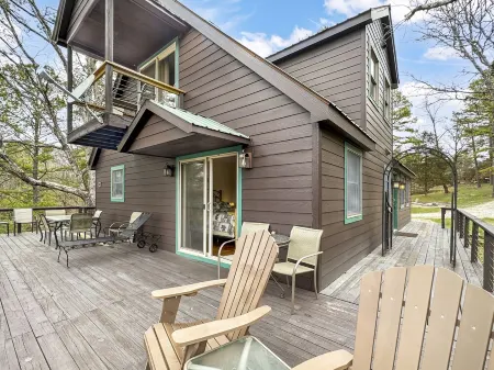 House On The Rock - Ozark National Forest/White River