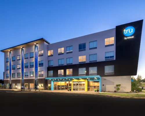 Tru by Hilton Yakima Airport Hotels in Yakima