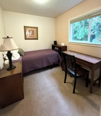 Cozy Step-Free House Near the Downtown Waterfront & Ferry - balcony
