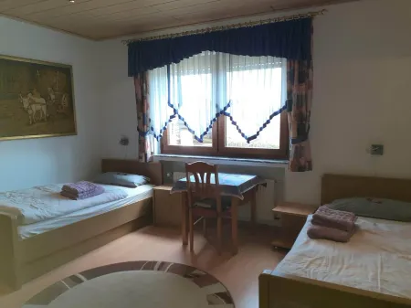 FEWO in Hünfeld/Mackenzell View of the beautiful Rhön region