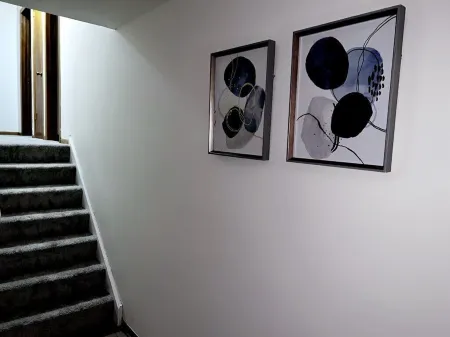 Beautiful Suburban Home 30 minutes from downtown Chicago!