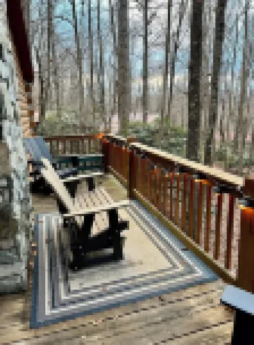 2Br/2BA Cabin Near Downtown West Jefferson  Fireplace + Workspace
