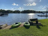 Anchors Away-Enjoy our 3bedroom/3bath home on the lake!
