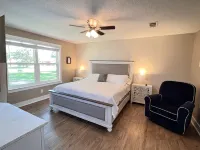 ⭐️La Puerta Al cielo - Private Pool, Game Room & Kareoke Hotels near Gateway Church of Christ