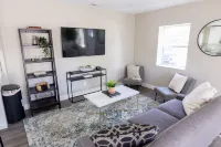 New remodel family friendly and just minutes from downtown and ski resorts