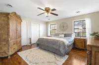 New Listing! WELCOME to your AMAZING RETREAT! Great for couples or families!