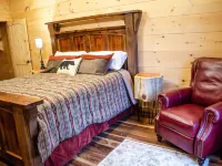 TIMBER RIDGE / LONG RANGE MOUNTAIN VIEWS / HOT TUB  / GAME ROOM / PET FRIENDLY Hotels in Broad River