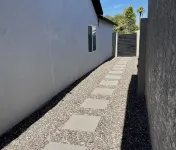 Detached studio guesthouse with full kitchen. - Bungalow