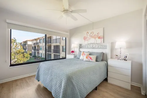 St. Petersburg Isla del Sol St. Pete Beach Updated Condo on Water 2 Bed Gorgeous