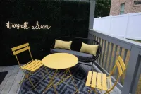 Luxe Decatur Duplex - Both Sides