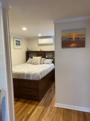 Ocean view! Cozy Condo w/ Kitchen, Living Area, Porch, 2 Reserved Parking Spaces