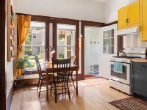 Cozy and charming. Your home away from home in the heart of Viroqua. Hotel di Viroqua