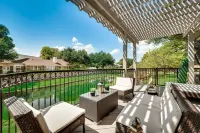 5Bedroom w/Heated Pool, Fire Pit, Baby Gear, Wifi, Central Location