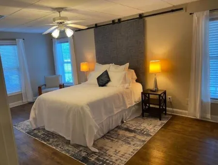 Quiet Country Retreat  Spacious 2B Suite near ATL