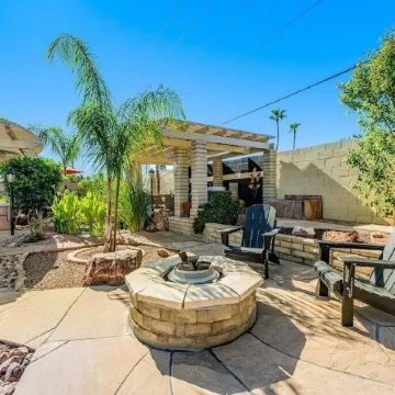 Backyard Oasis Ideal for Spring/Summer! Pool, Misters, Bluetooth Speakers + More