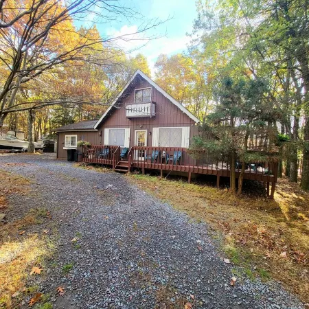 Bear Lair 1 Pet friendly,walking trails,hot tub