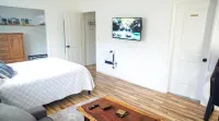 Great little beach house. County License# 6012116