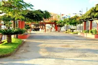 beautiful sunshine in the large outdoor area, romantic for 2 people