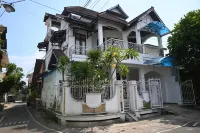Seroja Raya Guest House Hotels near Air Terjun Cabe