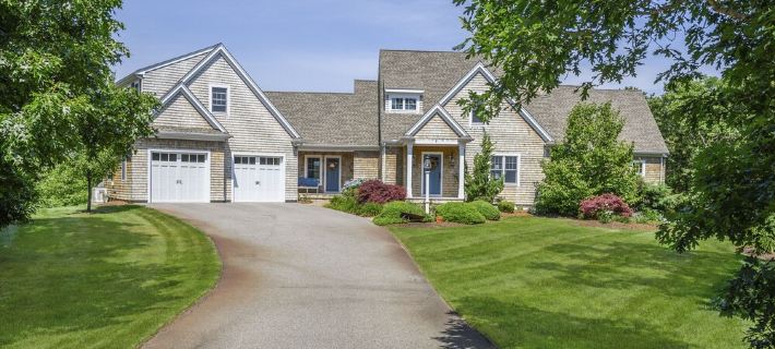 NEW!! Cape Cod Estate with Access to Private Sandy Beach and Dock! Hotels in Wareham