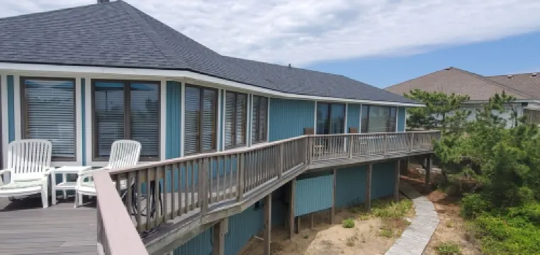 ☆OCEANFRONT☆One level living, dune deck, EZ walk to dining, BEST LOCATION ON OBX