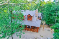 Big Sky Mountain Lodge-Spectacular Views-Hot Tub\GameRoom\Play-Set\Hike To River