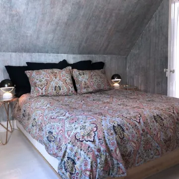 Boulder Artist Home  Mountain Views  Garden  Pet-Friendly