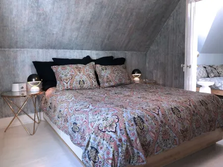 Boulder Artist Home Mountain Views Garden Pet-Friendly