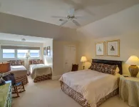 Great house with dock on Lake Murray SC.  Excellent for families, fishing, fun