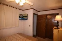 Great Views! AC Ski In Ski Out! Fireplace! Best Deal on the Mountain! Hot Tubs