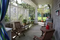 Oceanfront Cottage Private Secluded Dog Friendly at Colvmns by the Sea